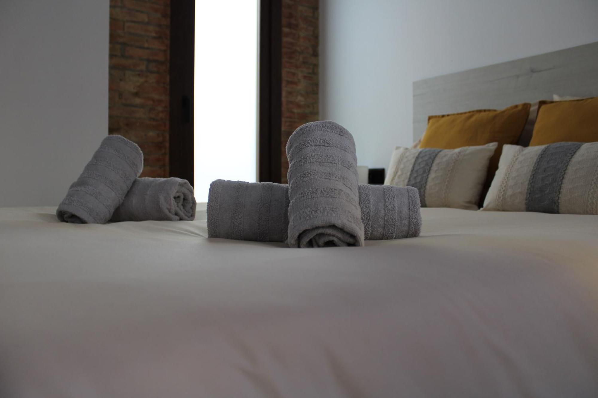 Las Arenas Suites 3 Playa Valencia Eksteriør bilde