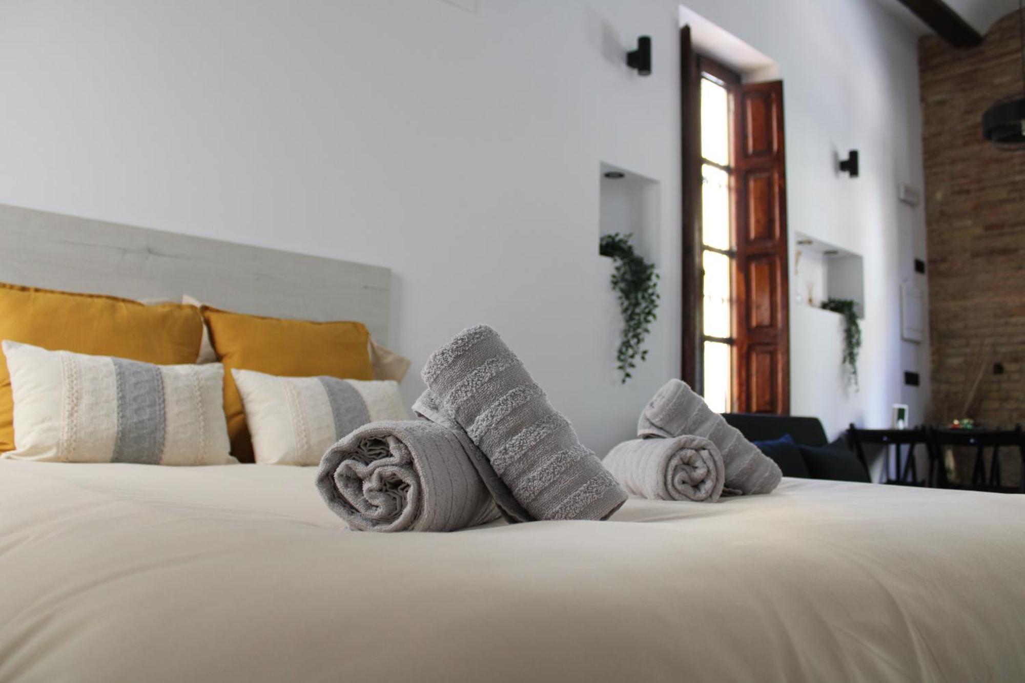 Las Arenas Suites 3 Playa Valencia Eksteriør bilde